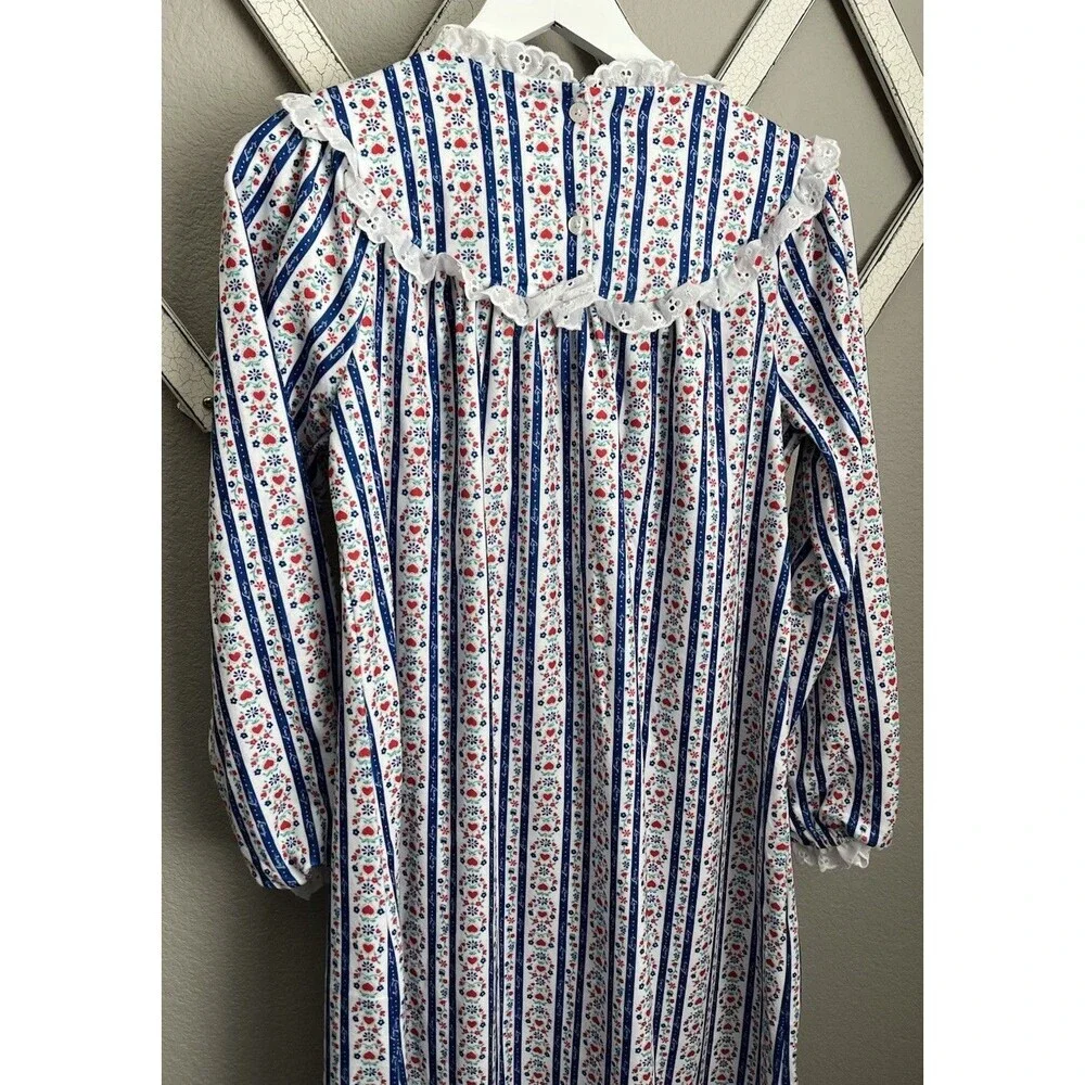 Nice! Lanz of Salzburg Girls XL 14/16 Nightgown Blue Red Floral/Heart Lace Trim